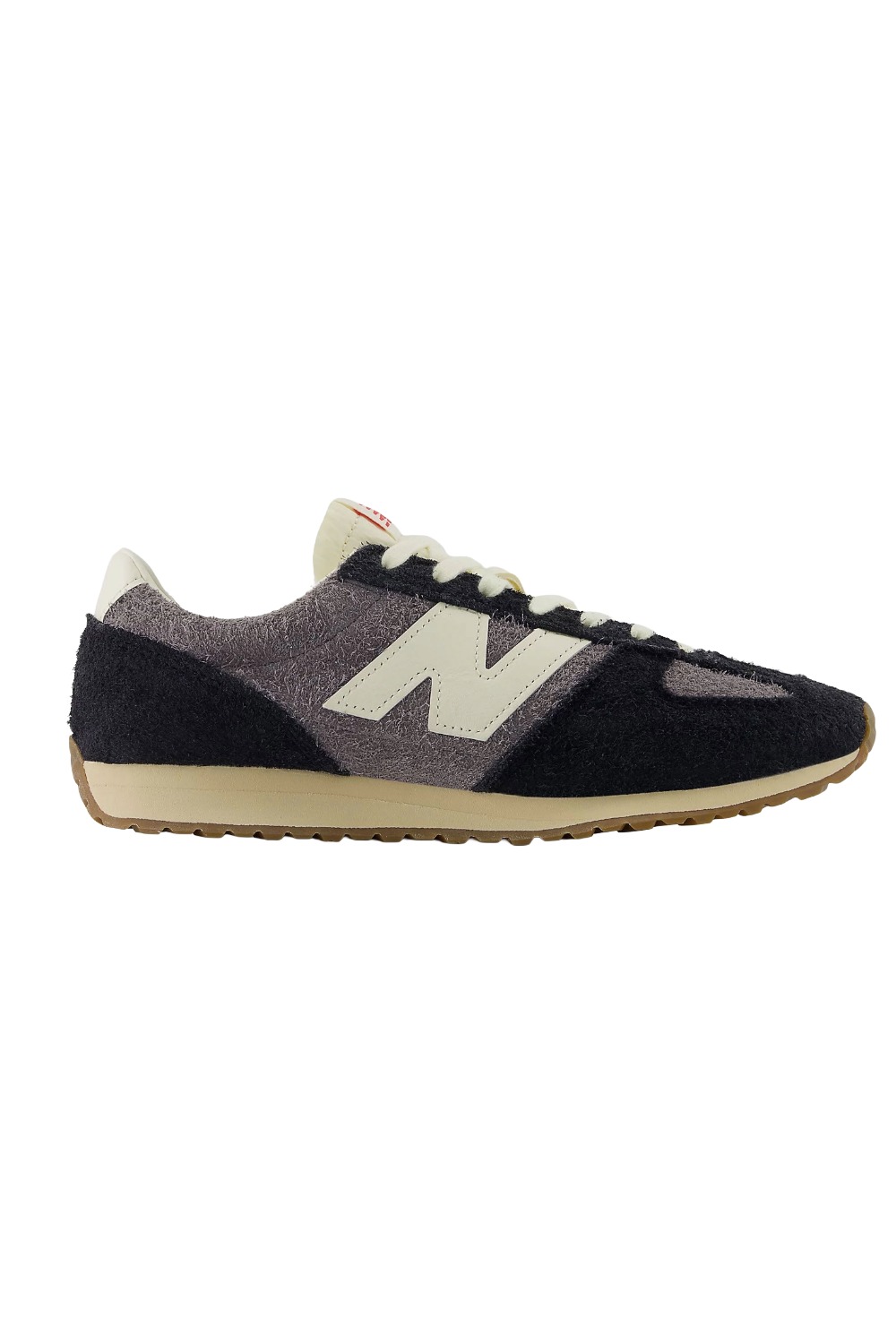 iris_newbalance_211125_165