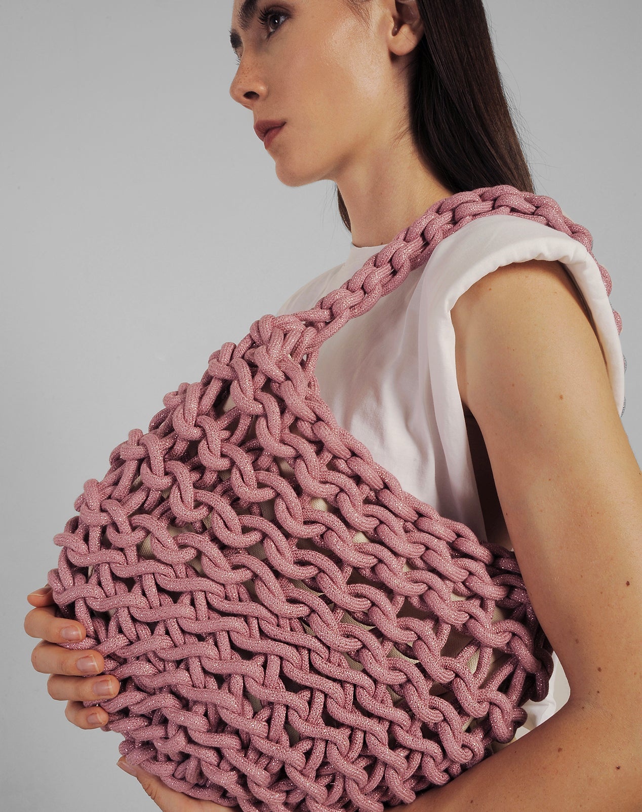 iris-rennes-alienina_alice-bag_02