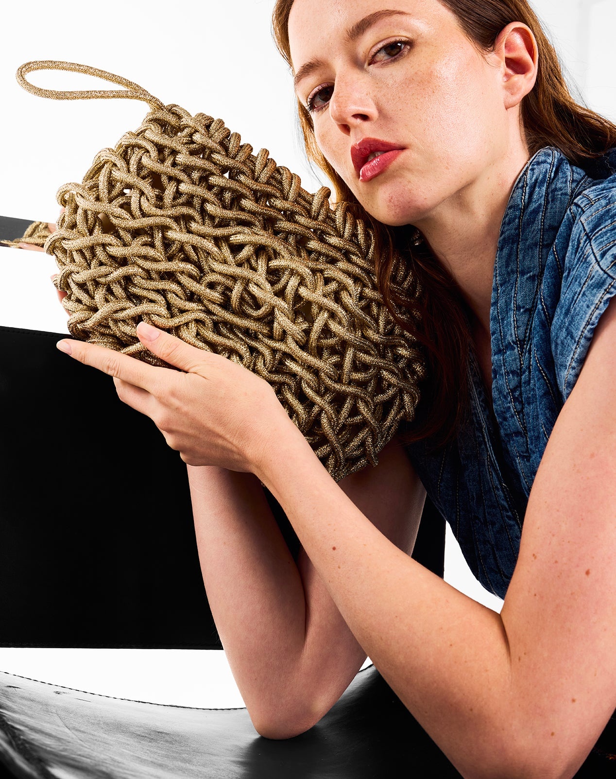 iris-rennes-alienina_vero-clutch_01