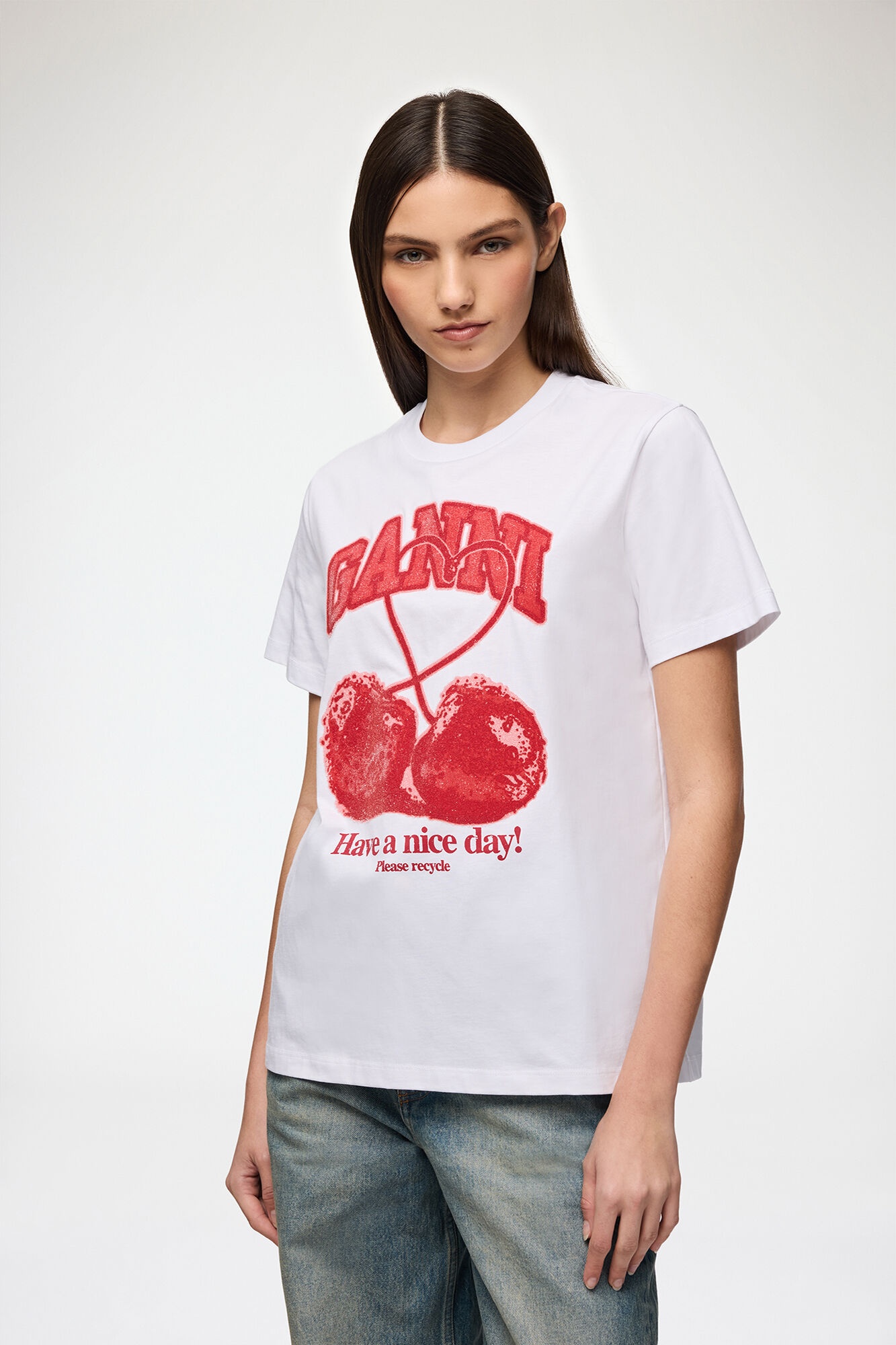 iris-rennes-ganni_tshirt-imprime-cerise_02