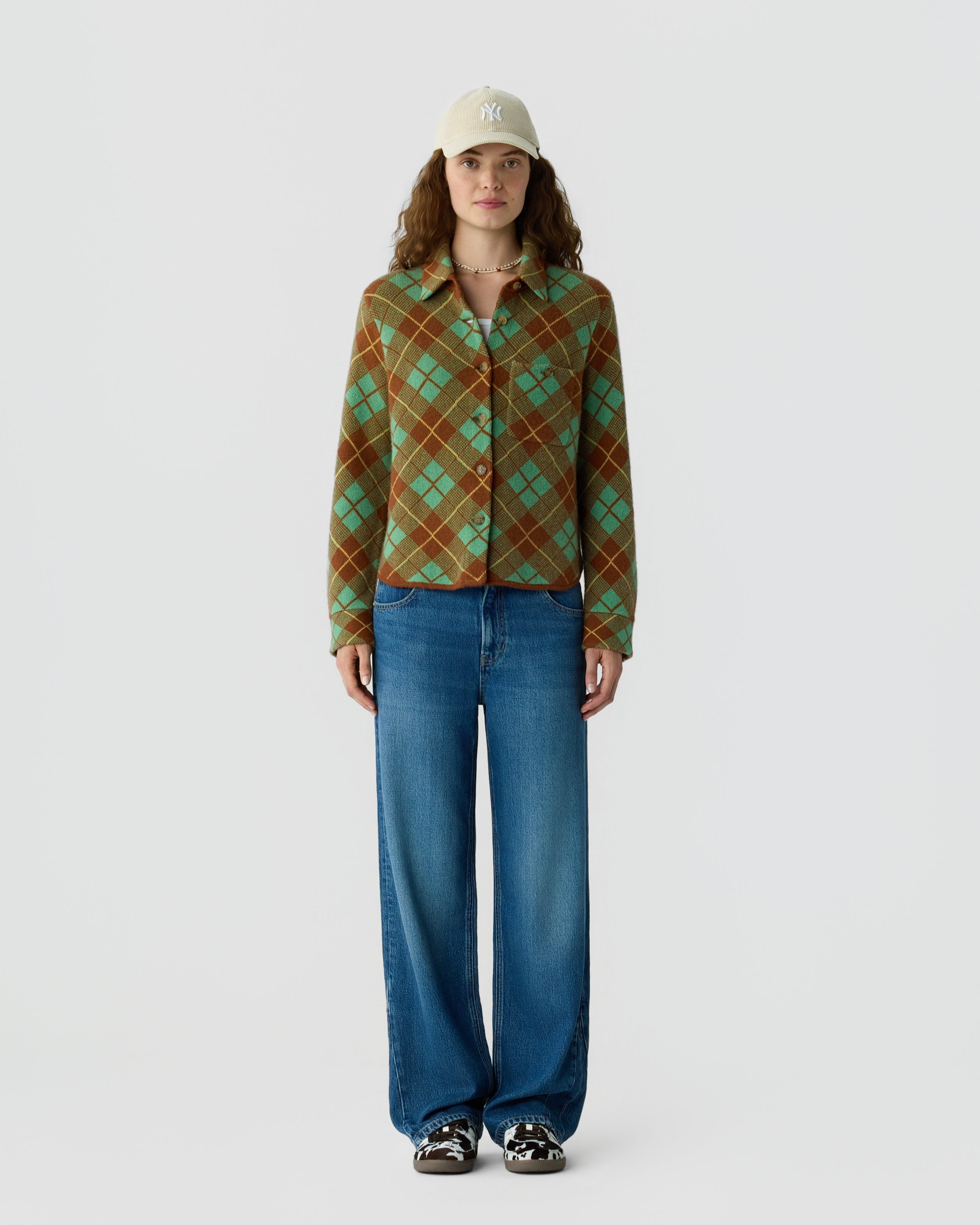 iris-rennes-guestinresidence_dylan-plaid-shirt-highland-combo_02