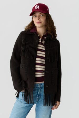 Veste Western Fringe Guest in Residence