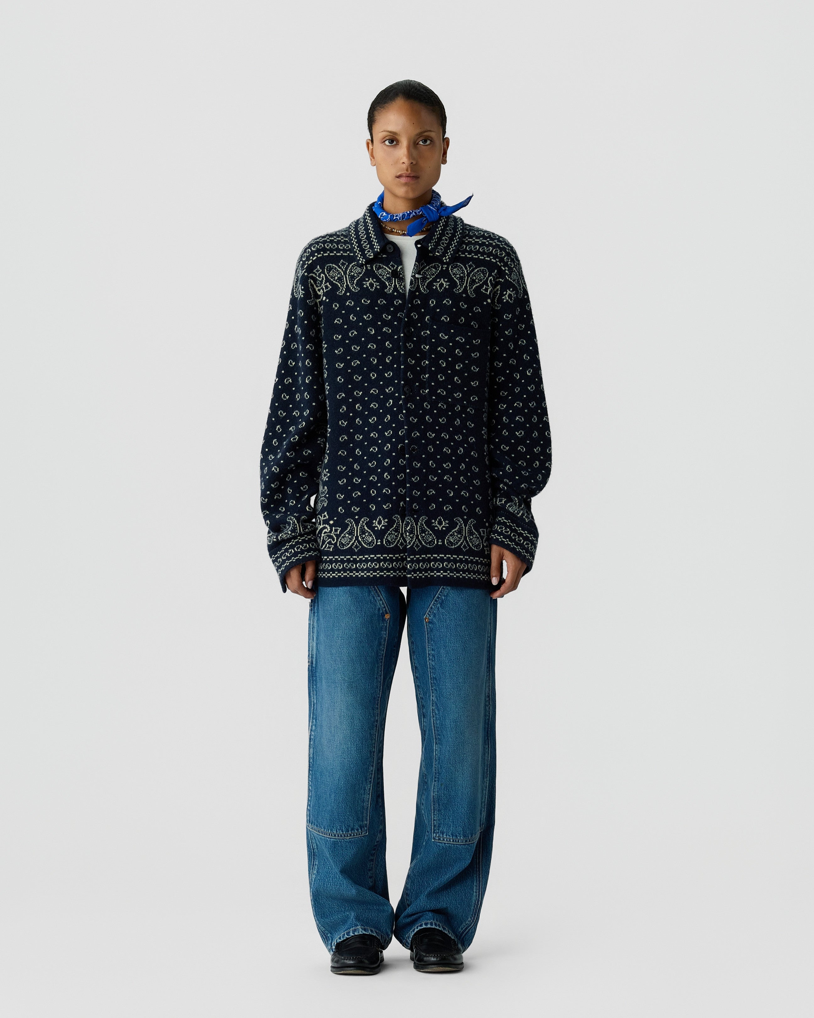 iris-rennes-guestinresidence_wild-rag-work-shirt-midnight_03