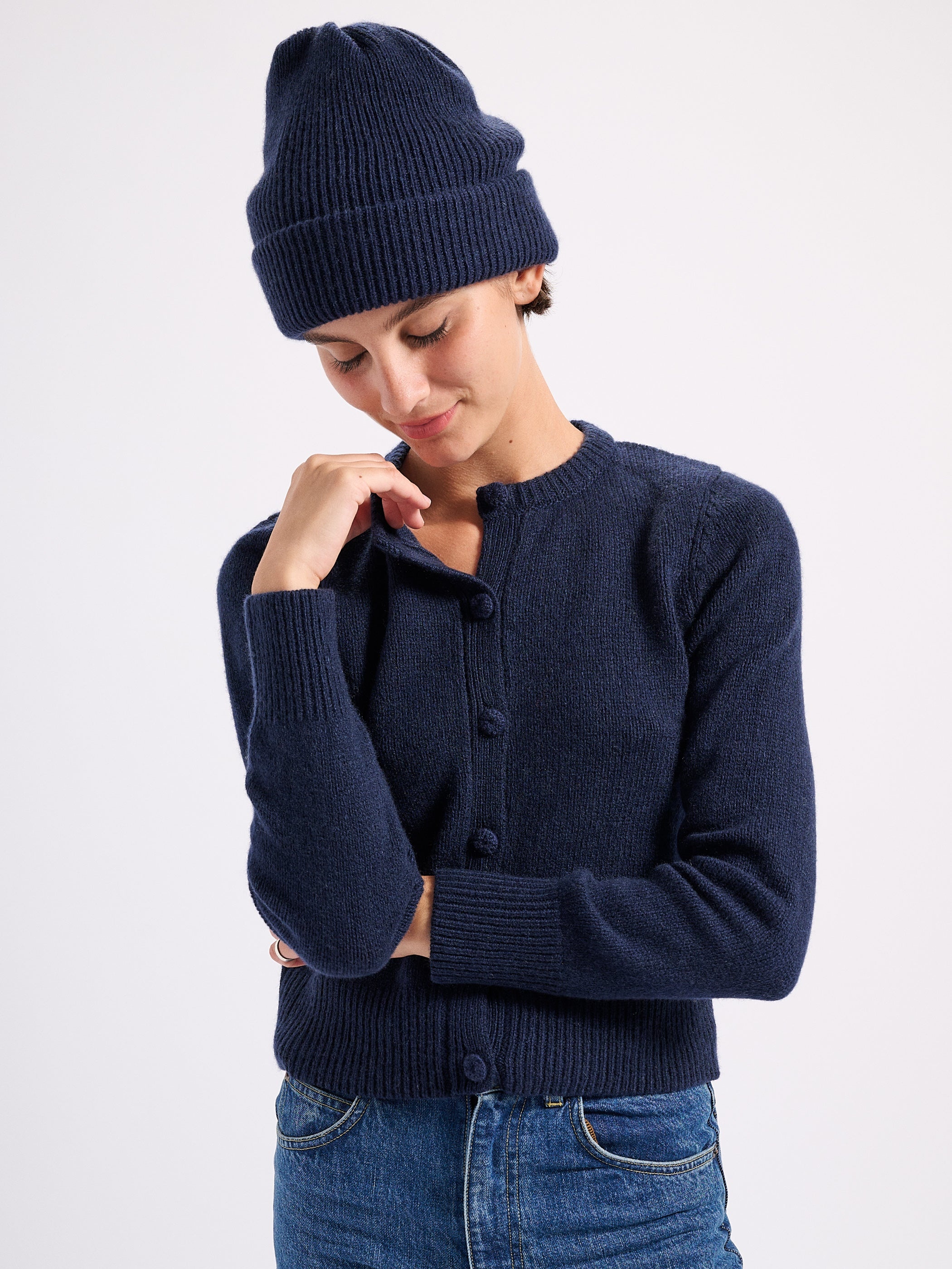 iris-rennes-suziekondi_kadria-navy_04