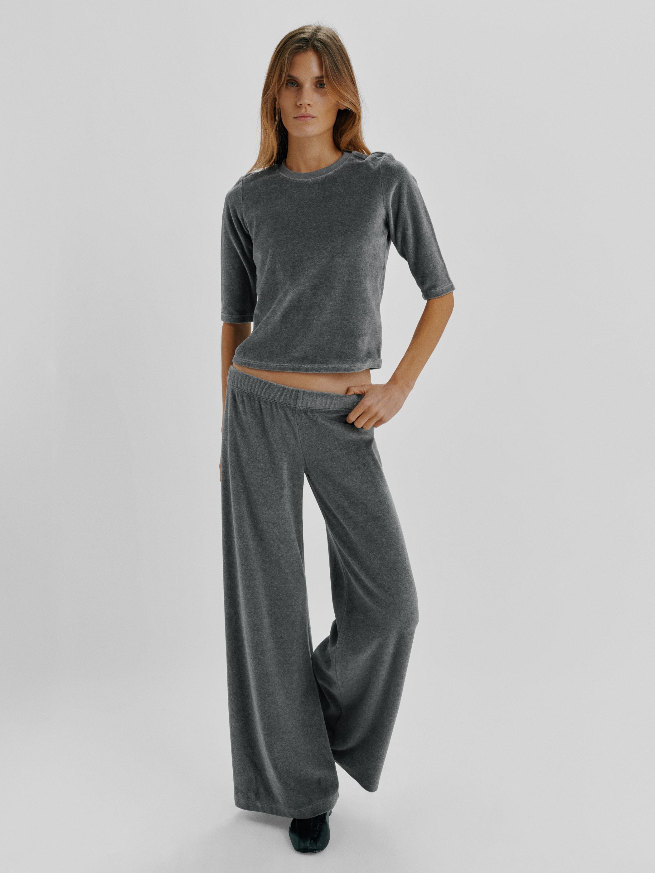 iris-rennes-suziekondi_lito-charcoal-heather_04