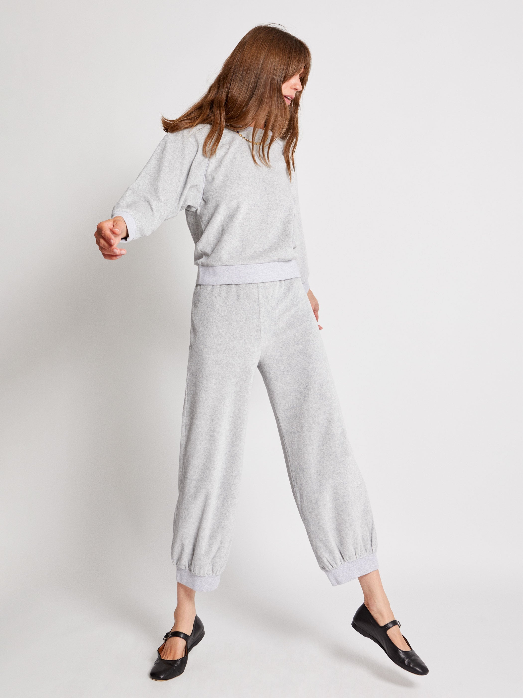iris-rennes-suziekondi_tosk-grey-heather_03